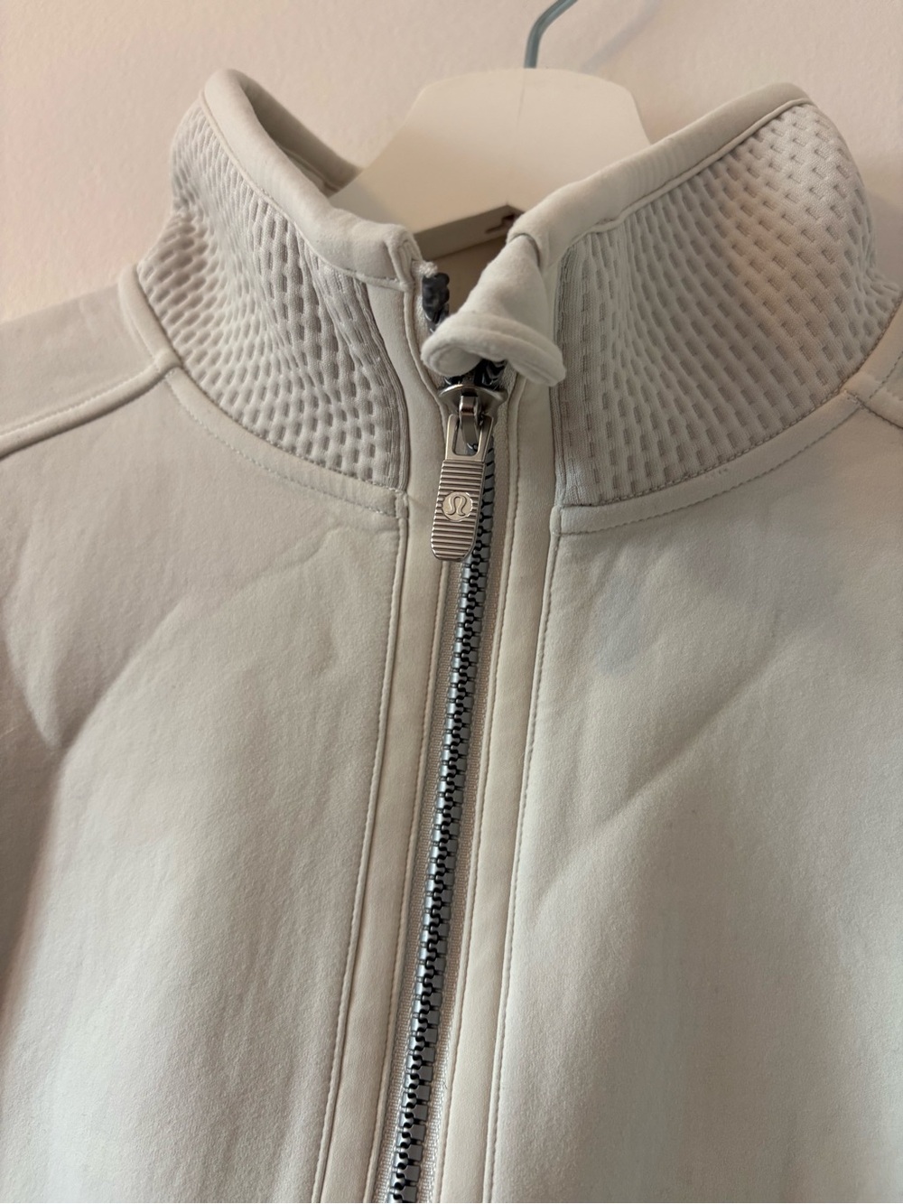 Lululemon Mixed Fabric Half-Zip Pullover M - Picture 5 of 9